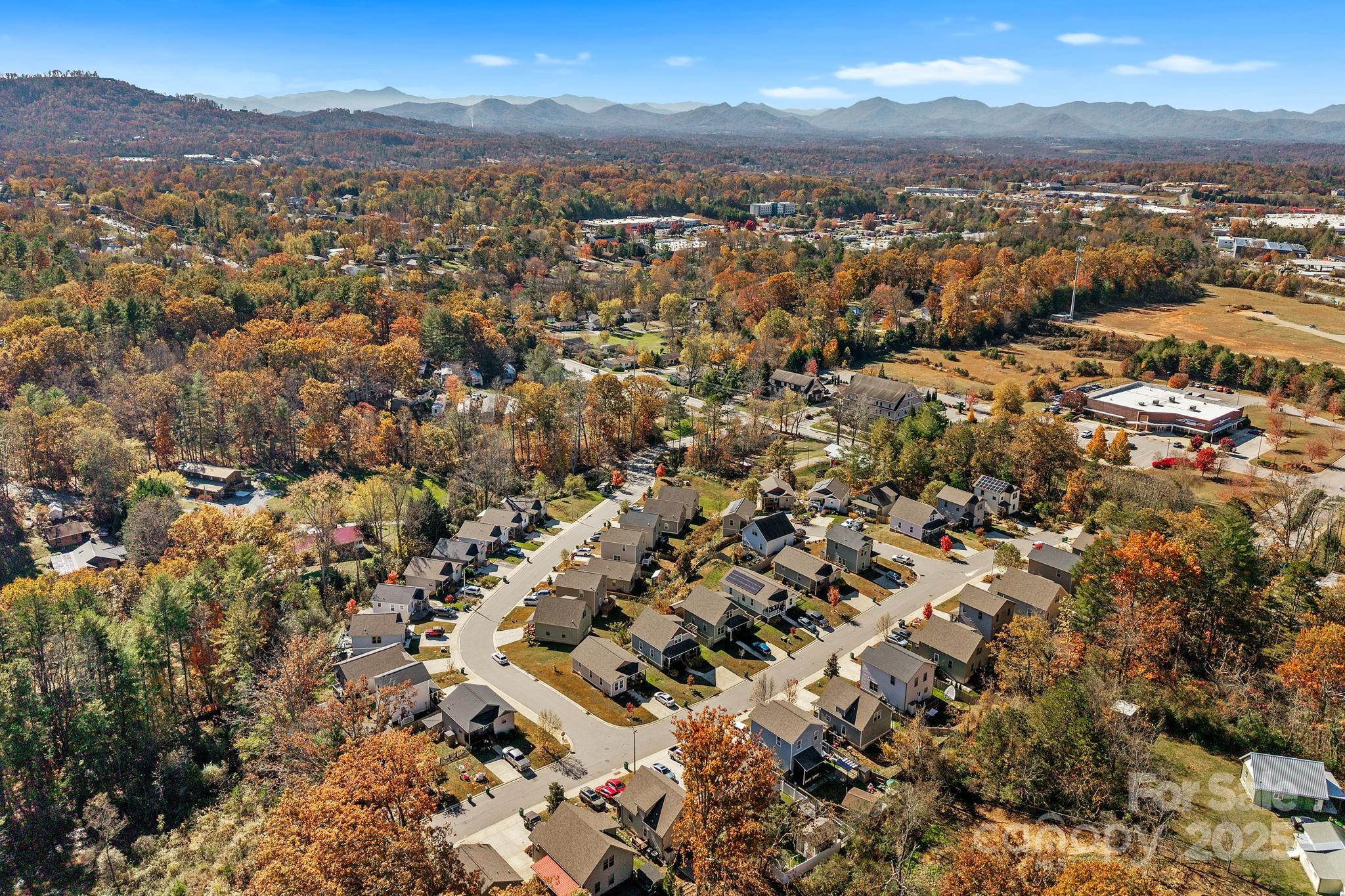 28 Yarrow Meadow Road Weaverville, NC 28787 - Photo 29 of 29 an aerial view of residential houses with outdoor space
