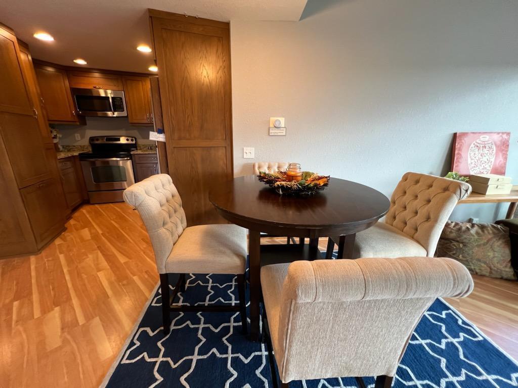 333 North Lake Road, Unit 507 Oconomowoc, WI 53066 - Photo 18 of 60 IMG_1384