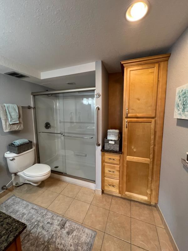 333 North Lake Road, Unit 507 Oconomowoc, WI 53066 - Photo 31 of 60 IMG_1374