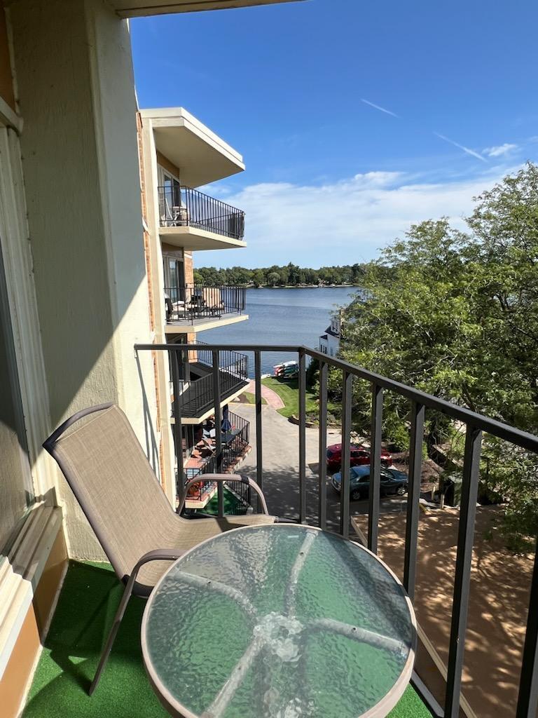 333 North Lake Road, Unit 507 Oconomowoc, WI 53066 - Photo 37 of 60 IMG_1462