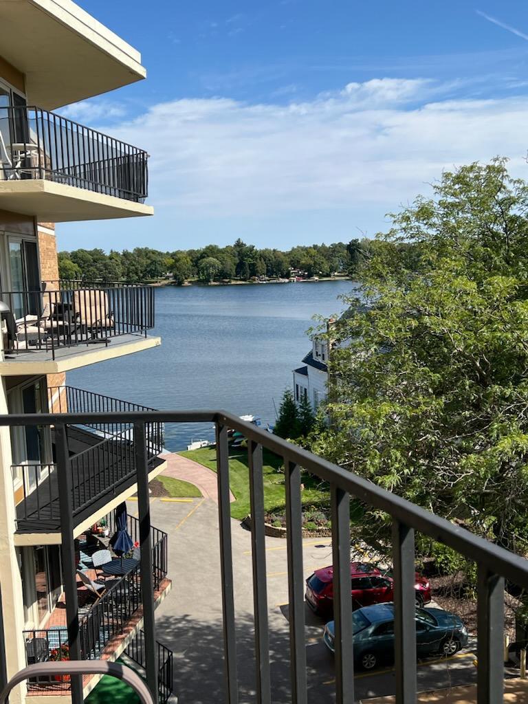 333 North Lake Road, Unit 507 Oconomowoc, WI 53066 - Photo 40 of 60 IMG_1463