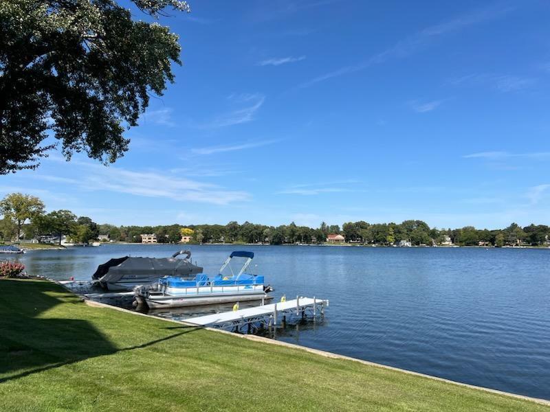 333 North Lake Road, Unit 507 Oconomowoc, WI 53066 - Photo 42 of 60 IMG_1471