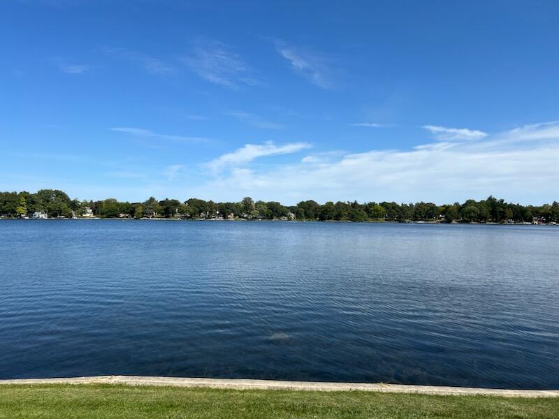 333 North Lake Road, Unit 507 Oconomowoc, WI 53066 - Photo 44 of 60 IMG_1473