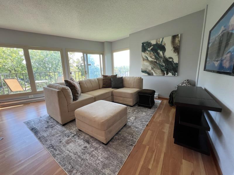 333 North Lake Road, Unit 507 Oconomowoc, WI 53066 - Photo 10 of 60 IMG_1448