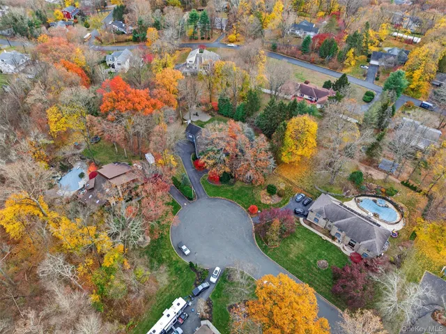 $1,989,000 | 13 Zeck Court, Montebello, NY 10901