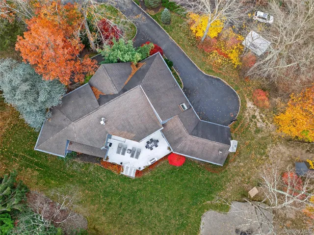 $1,989,000 | 13 Zeck Court, Montebello, NY 10901