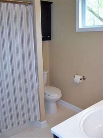 8 English Road Holbrook, MA 02343 - Photo 11 of 16