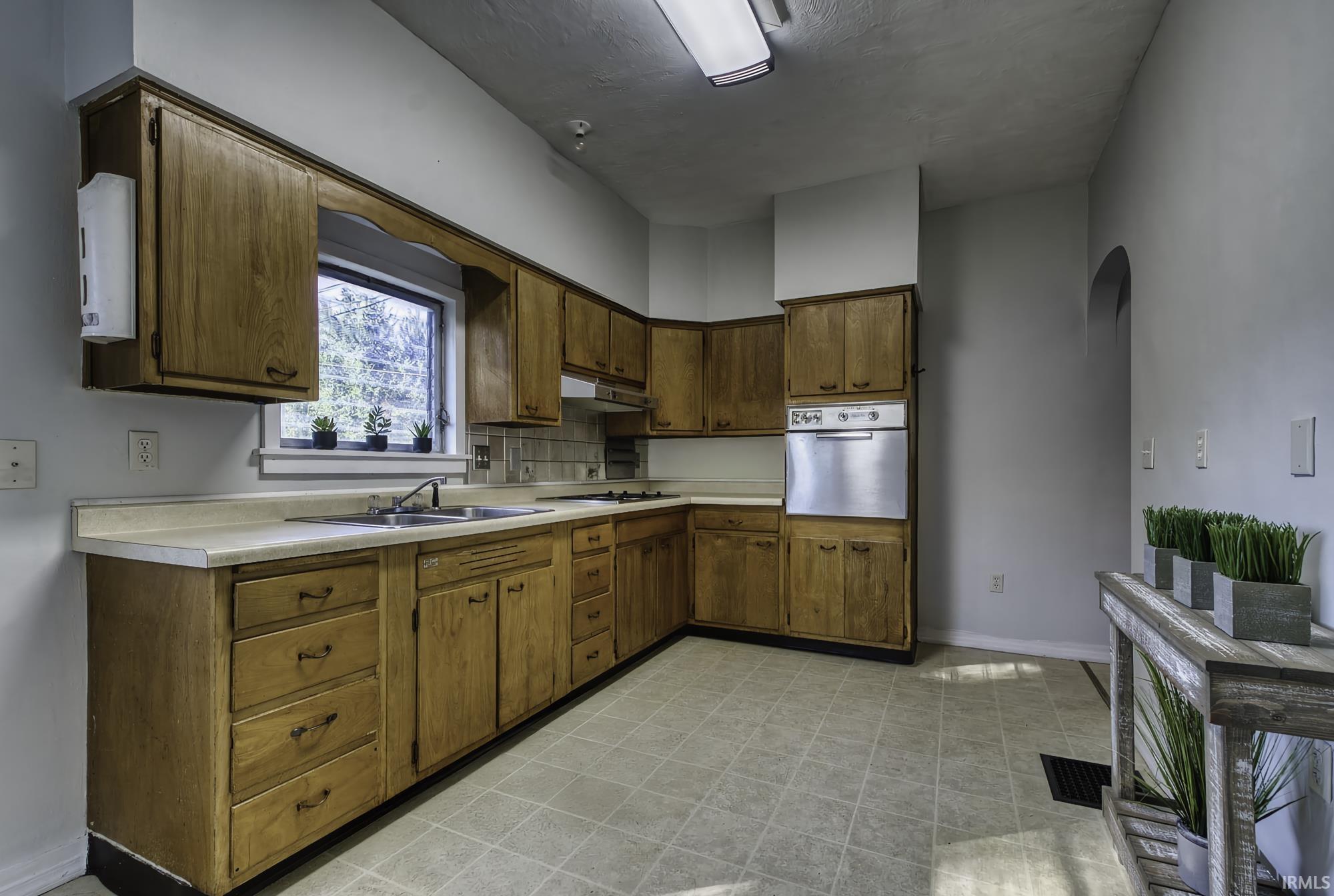 919 Wilt Street Fort Wayne, IN 46802 - Photo 15 of 27