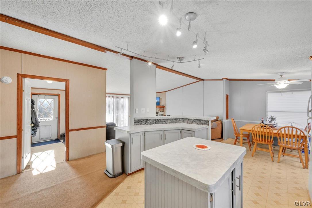25 Evergreen Road Lehighton, PA 18235 - Photo 5 of 38 Gallery Image 5