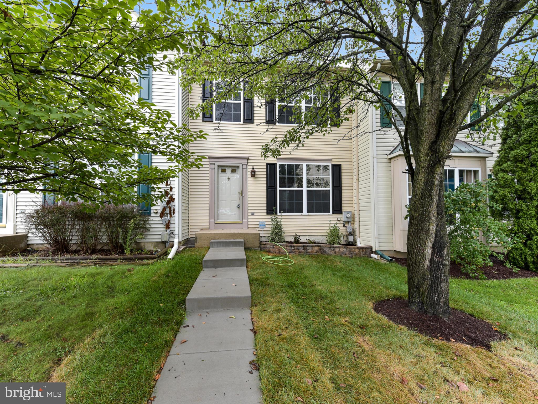 9263 Ridgefield Circle Frederick, MD 21701 - Photo 4 of 54 Gallery Image 4