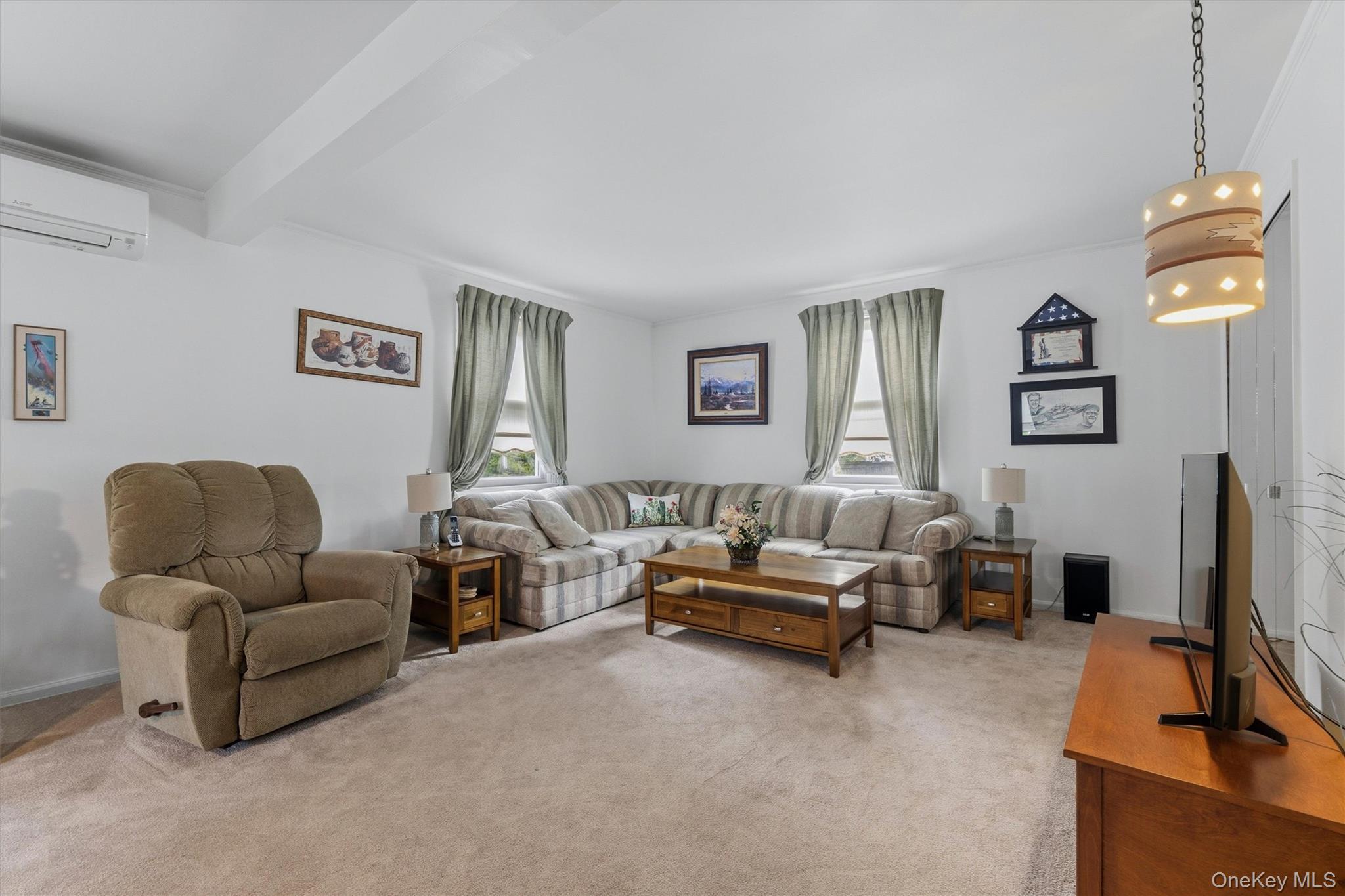 223 Croydon Road Yonkers, NY 10710 - Photo 5 of 25