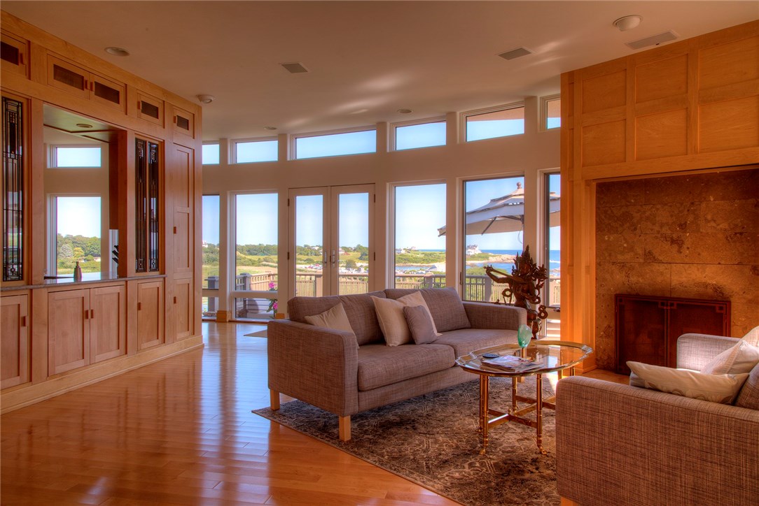 20 Ocean Heights Road Newport, RI 02840 - Photo 11 of 32