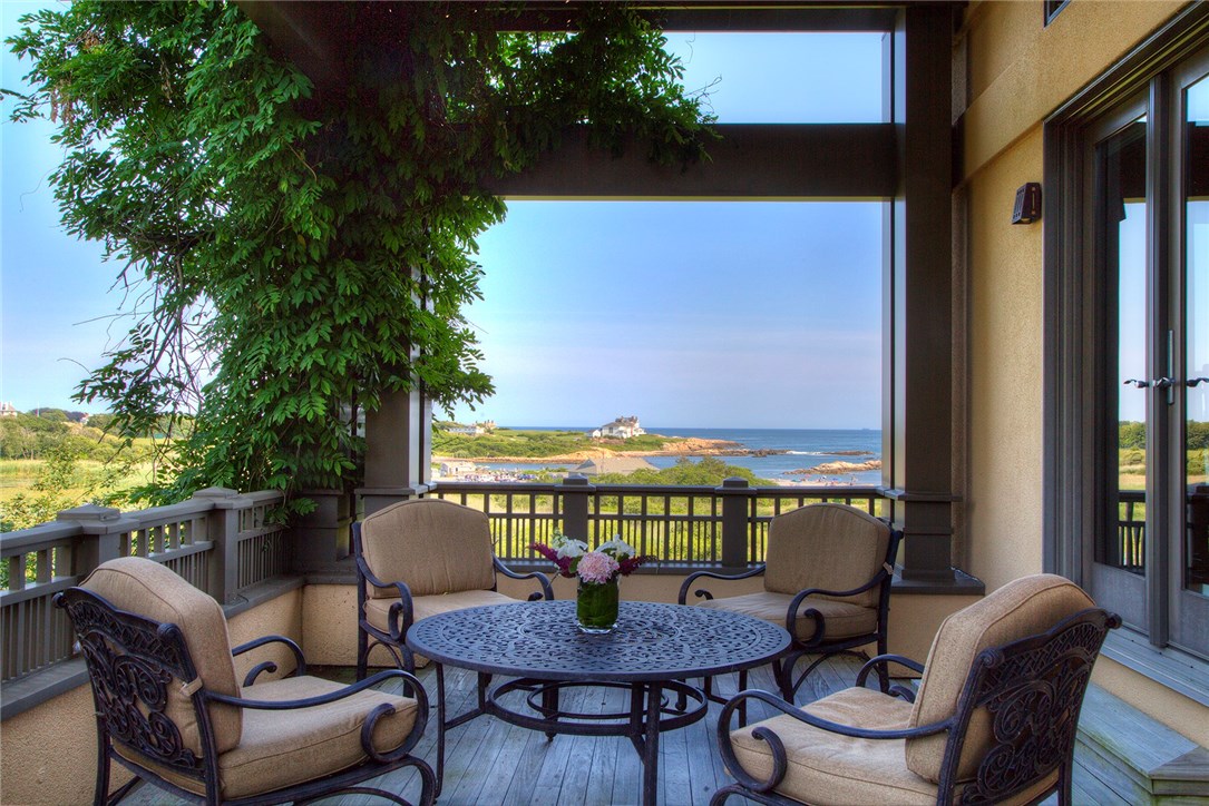 20 Ocean Heights Road Newport, RI 02840 - Photo 18 of 32