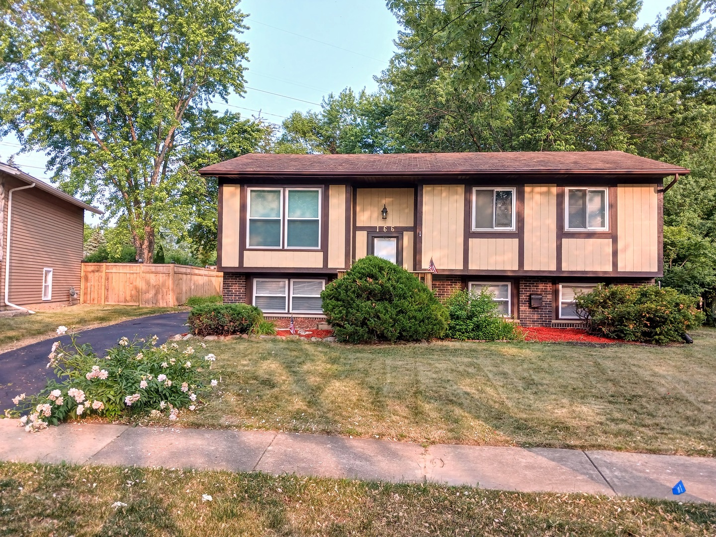 166 Garden Drive Bolingbrook, IL 60440 - Photo 1 of 28