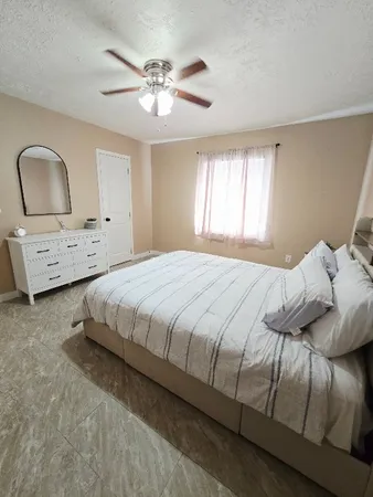 $1,500 | 709 Befaye Road, Houston, TX 77076
