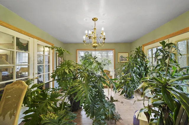 $549,900 | 270 Wood Hills Drive, Concord, MI 49237