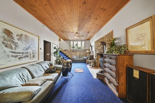 $549,900 | 270 Wood Hills Drive, Concord, MI 49237