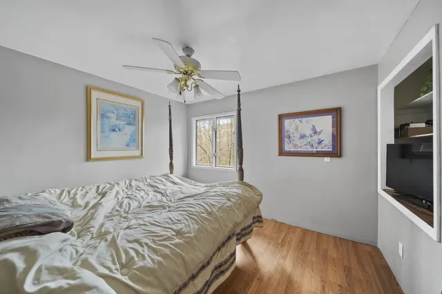 $549,900 | 270 Wood Hills Drive, Concord, MI 49237