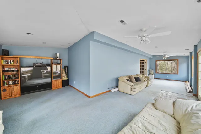 $549,900 | 270 Wood Hills Drive, Concord, MI 49237