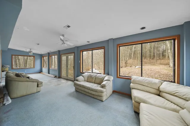 $549,900 | 270 Wood Hills Drive, Concord, MI 49237