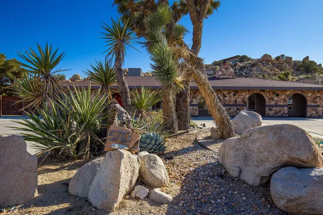$699,000 | 57113 Farrelo Road, Yucca Valley, CA 92284