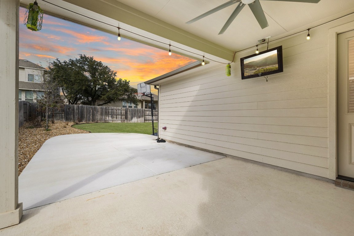 104 Scenic Hills Circle Georgetown, TX 78628 - Photo 5 of 30 a view of backyard