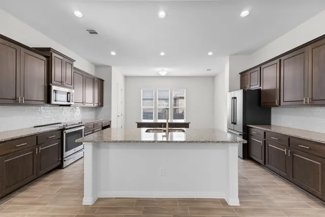 $2,645 | 104 Scenic Hills Circle, Georgetown, TX 78628