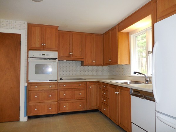 15 Constitution Road Lexington, MA 02421 - Photo 3 of 7