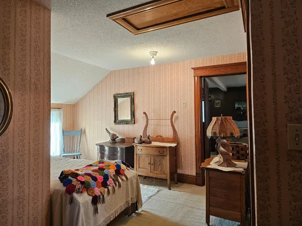 $949,000 | 200 Spring View Drive, Edgerton, MN 56128