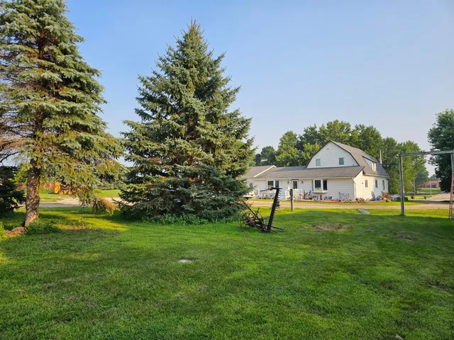 $949,000 | 200 Spring View Drive, Edgerton, MN 56128
