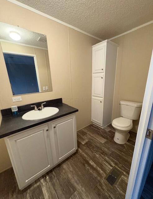 2445 Columbus-Lancaster Road Northwest, Unit 409 Lancaster, OH 43130 - Photo 11 of 11 IMG_4977