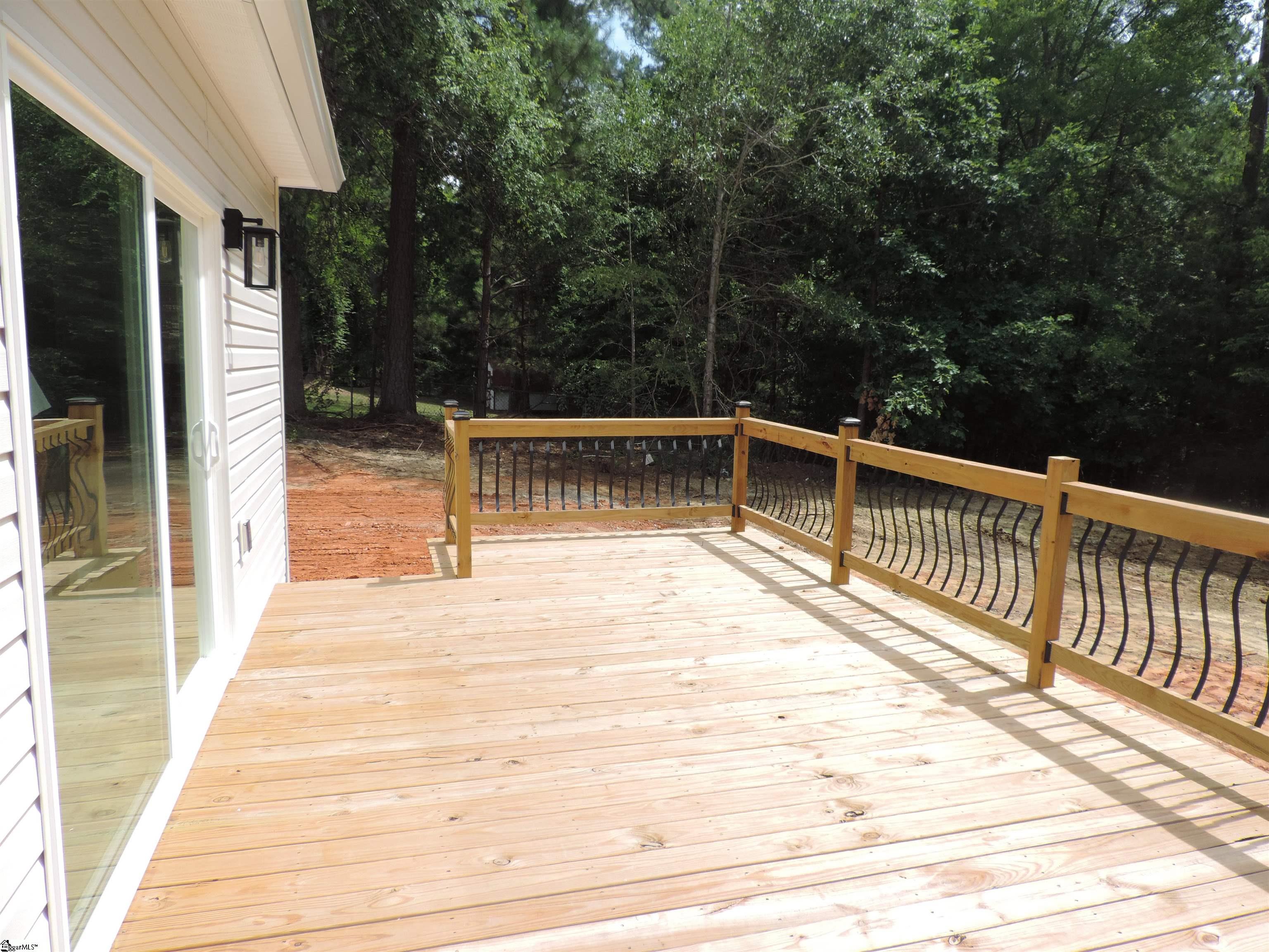 384 Bailey Road Buffalo, SC 29321 - Photo 4 of 25