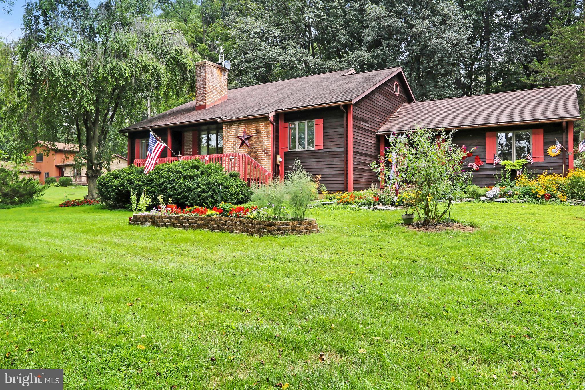 415 Springfield Road Shippensburg, PA 17257 - Photo 1 of 27 Exterior (Front)
