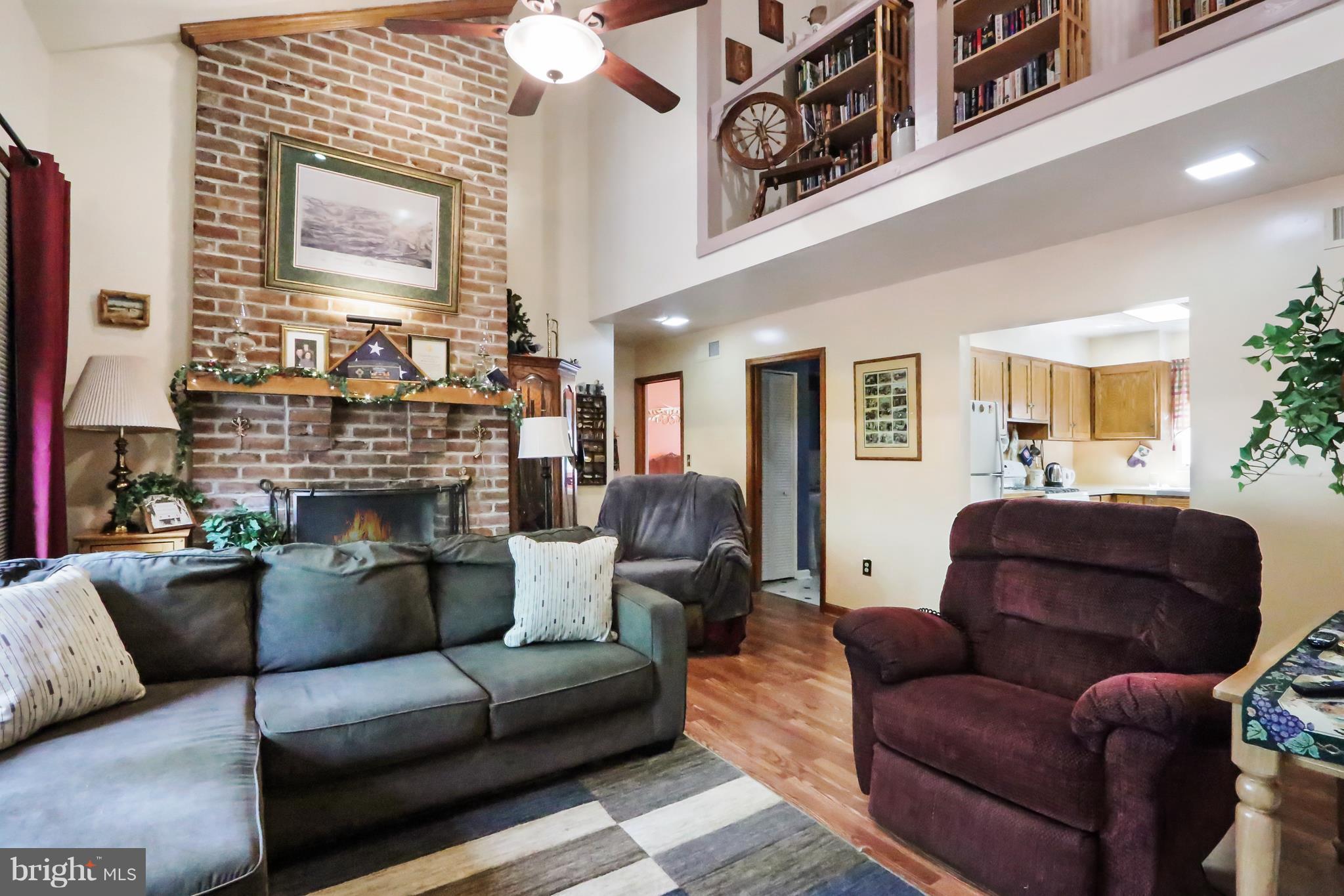 415 Springfield Road Shippensburg, PA 17257 - Photo 12 of 27 Living Room