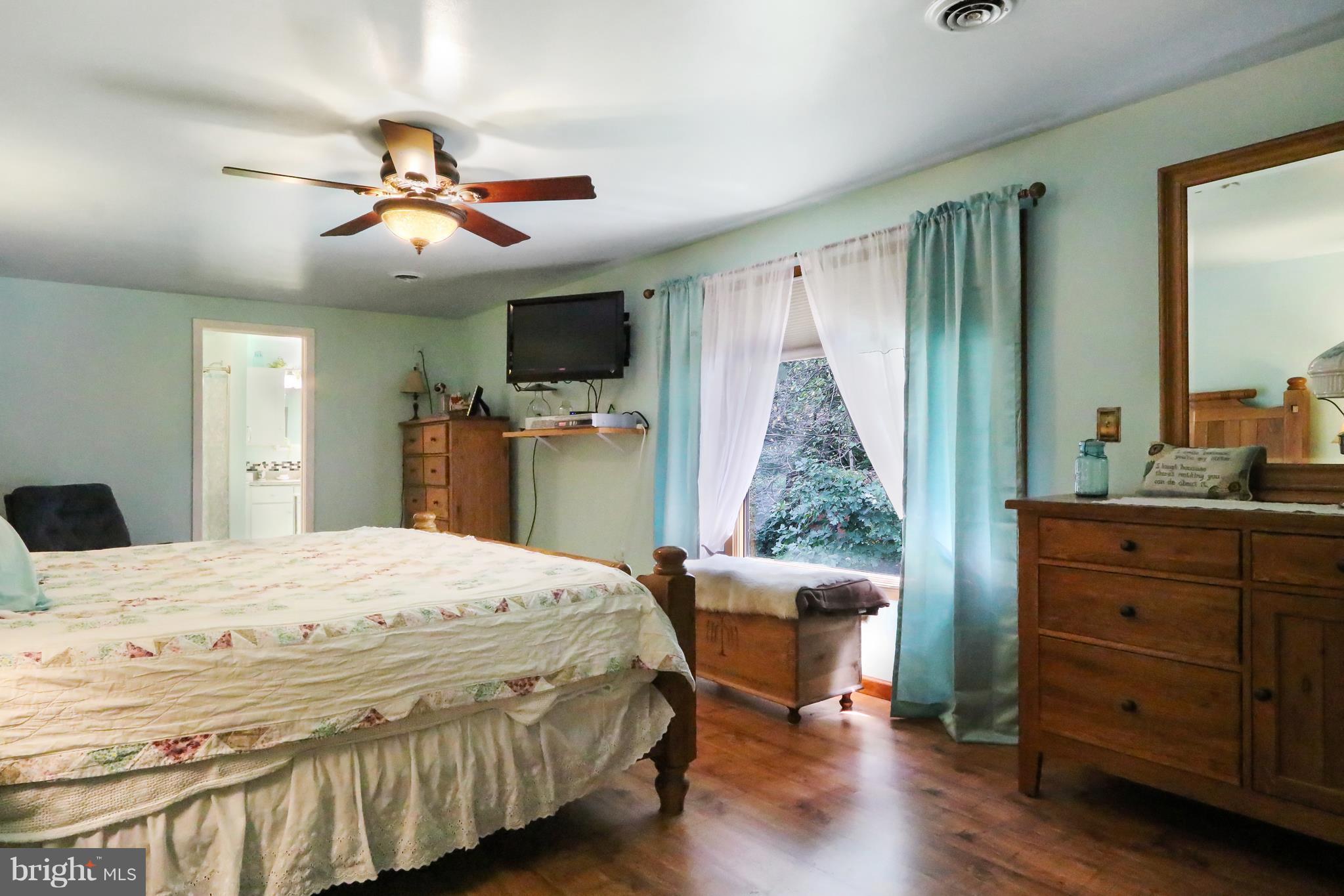 415 Springfield Road Shippensburg, PA 17257 - Photo 17 of 27 Bedroom (Master)