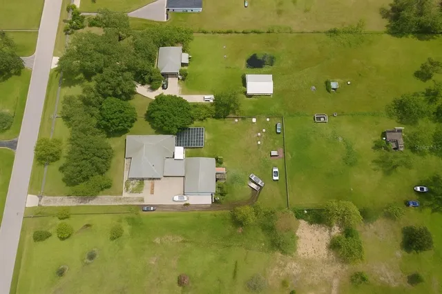 $953,000 | 17900 Oak Creek Road, Alva, FL 33920