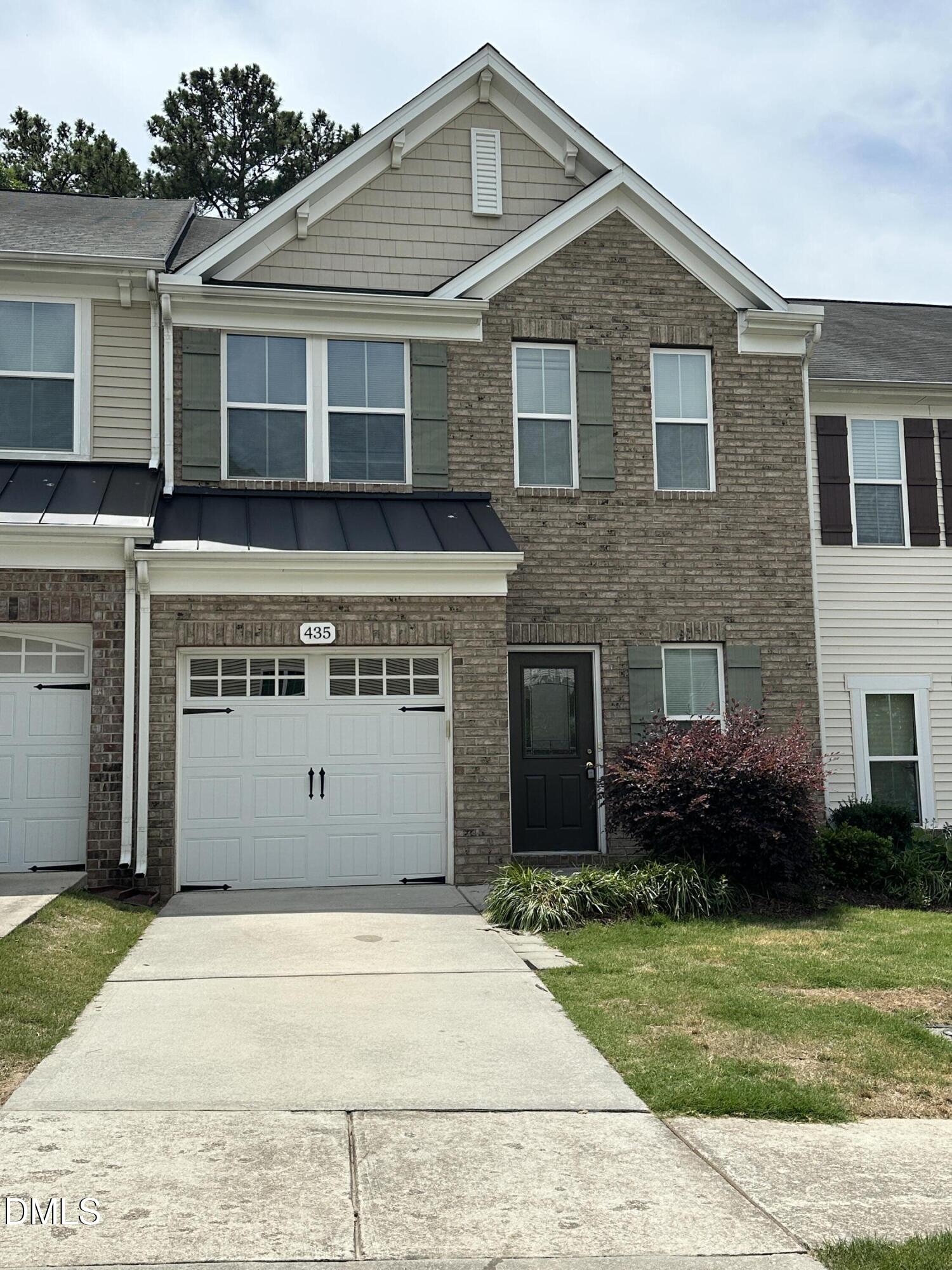 435 Panorama View Loop Cary, NC 27519 - Photo 1 of 38