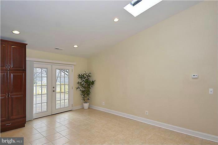 2300 Darrow Street Silver Spring, MD 20902 - Photo 14 of 30 an empty room with windows