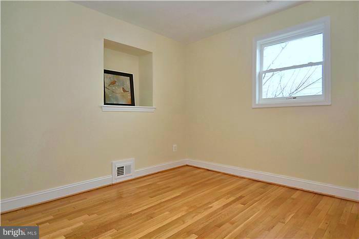 2300 Darrow Street Silver Spring, MD 20902 - Photo 19 of 30 an empty room with a window