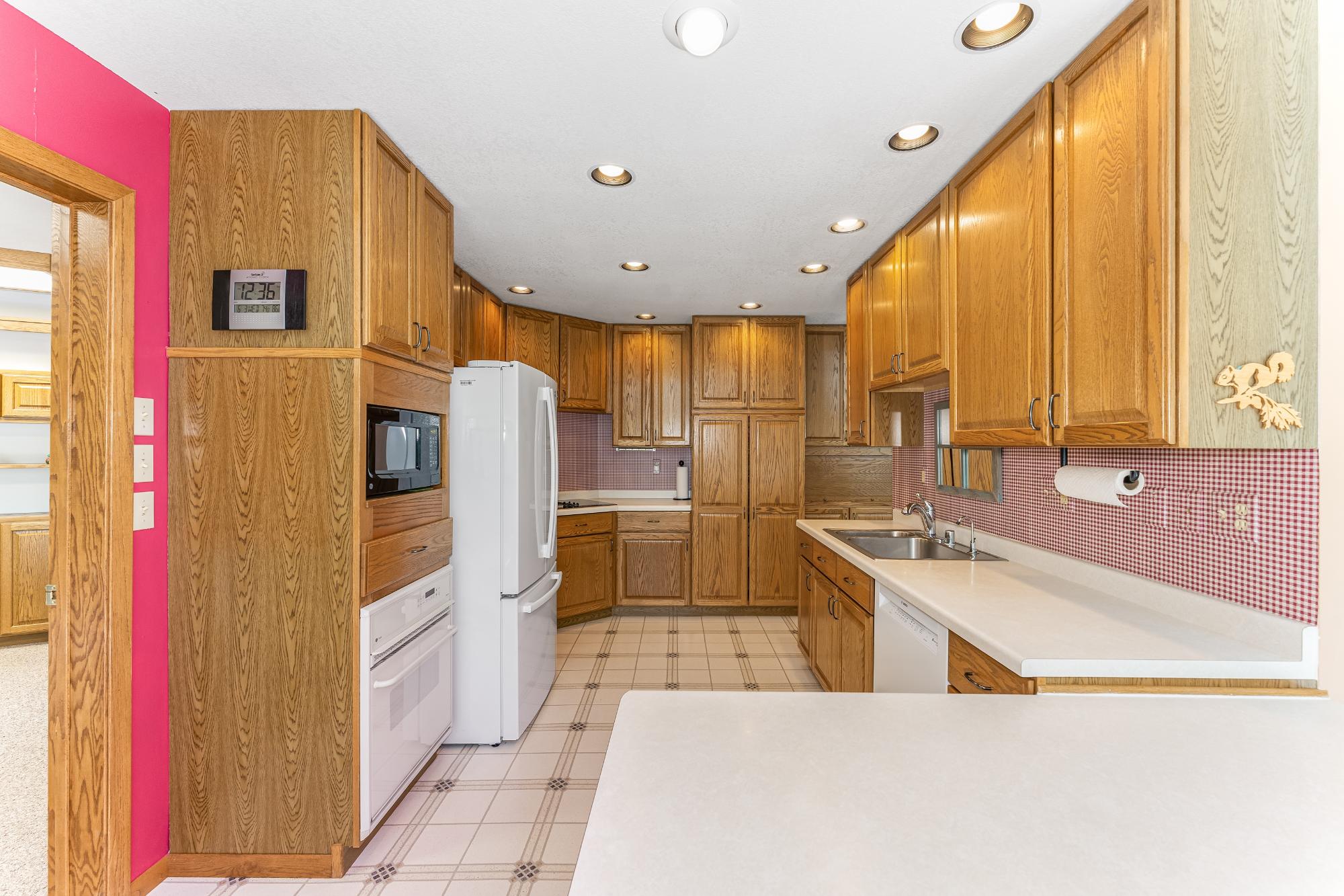 W5321 Stonewood Road Tomahawk, WI 54487 - Photo 12 of 63 Gallery Image 12