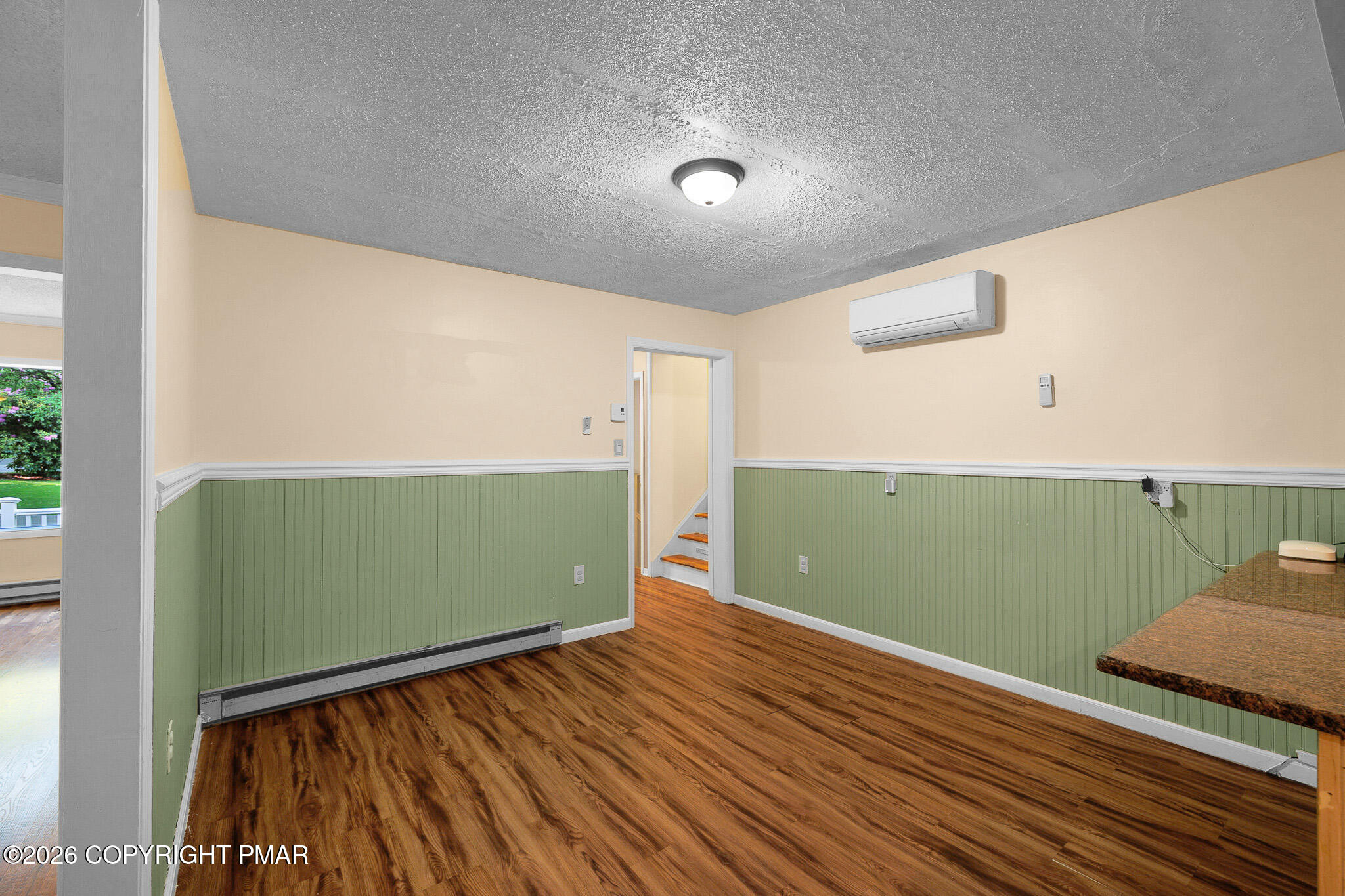 256 Sundance Road Effort, PA 18330 - Photo 16 of 82 Dining Area