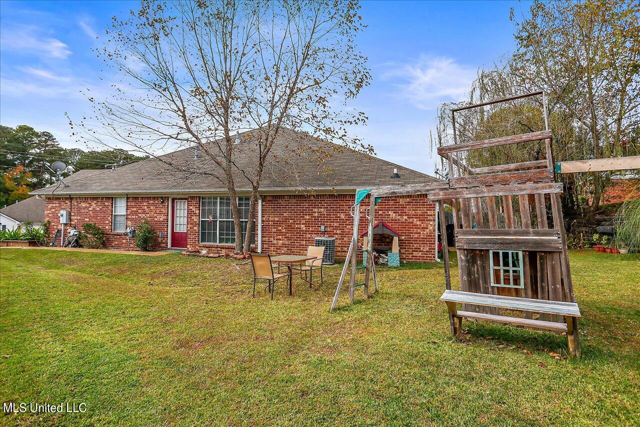 128 Kings Ridge Drive Brandon, MS 39047 - Photo 19 of 21 19-128 Kings Ridge Dr