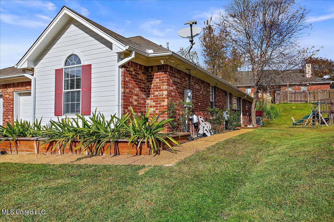 128 Kings Ridge Drive Brandon, MS 39047 - Photo 2 of 21 02-128 Kings Ridge Dr