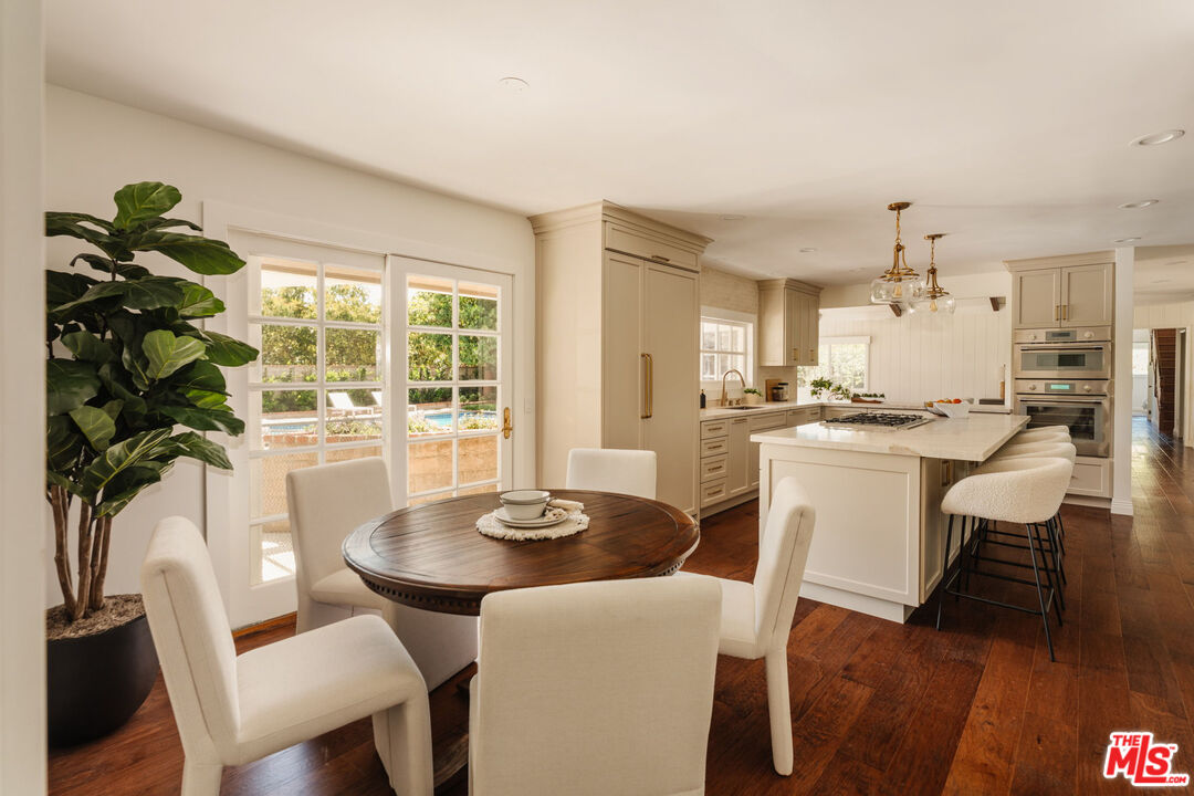 280 Cummings Road Santa Paula, CA 93060 - Photo 12 of 57
