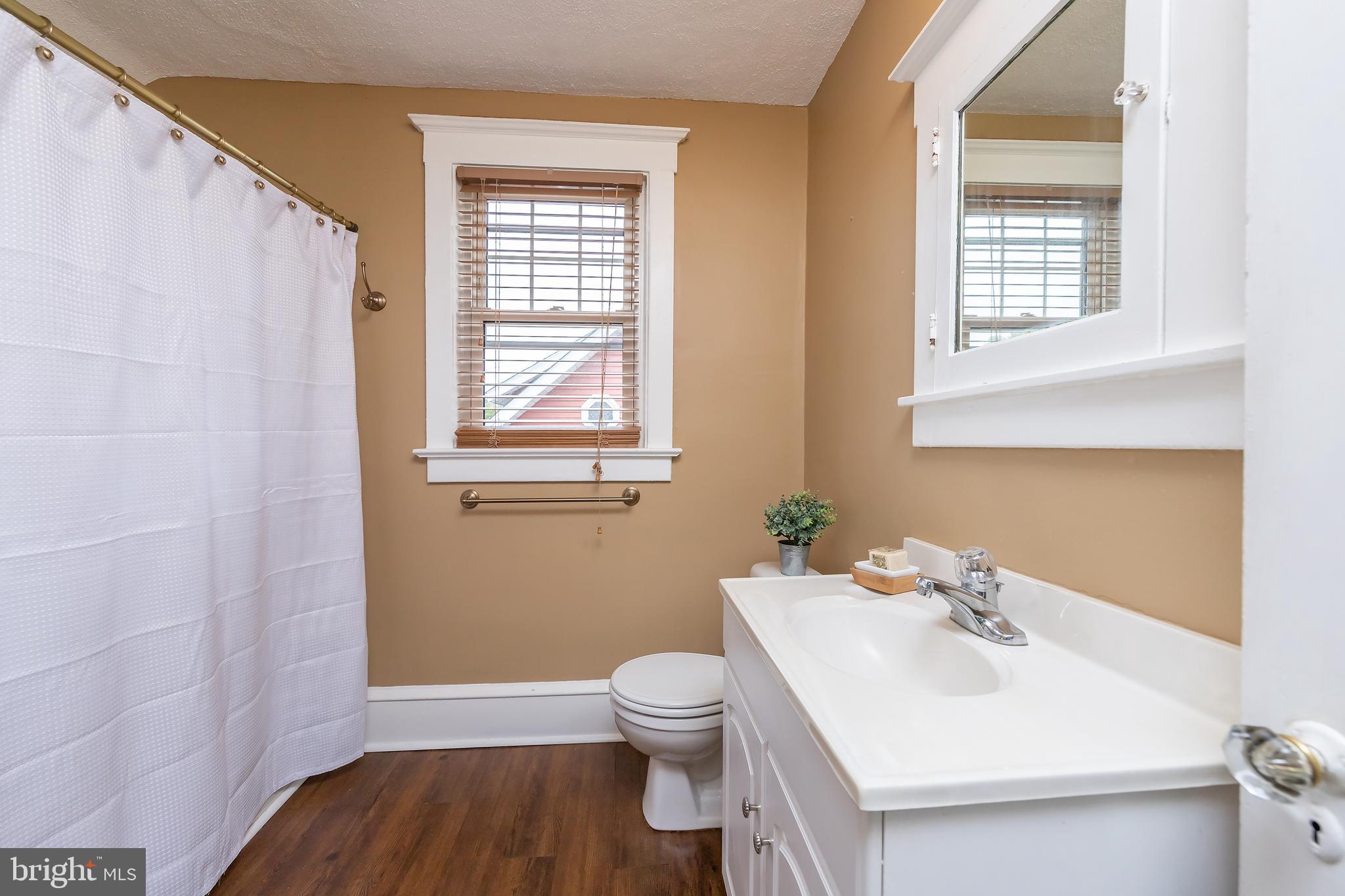 214 Warwick Road Magnolia, NJ 08049 - Photo 16 of 18