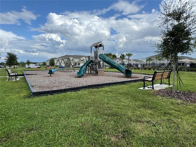 $374,900 | 1314 Isleta Loop, Kissimmee, FL 34741