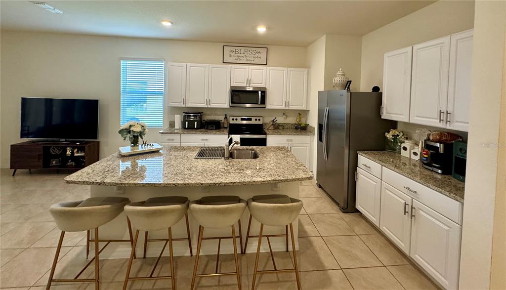 1314 Isleta Loop Kissimmee, FL 34741 - Photo 7 of 27