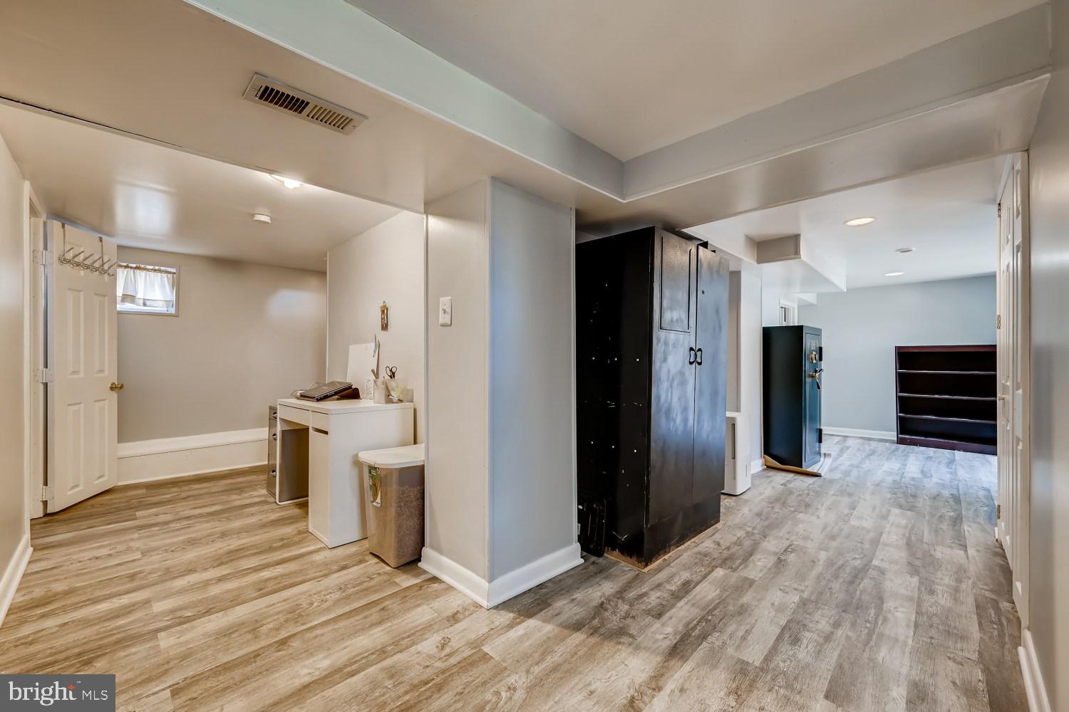 6608 North Point Road Baltimore, MD 21219 - Photo 22 of 28 Basement