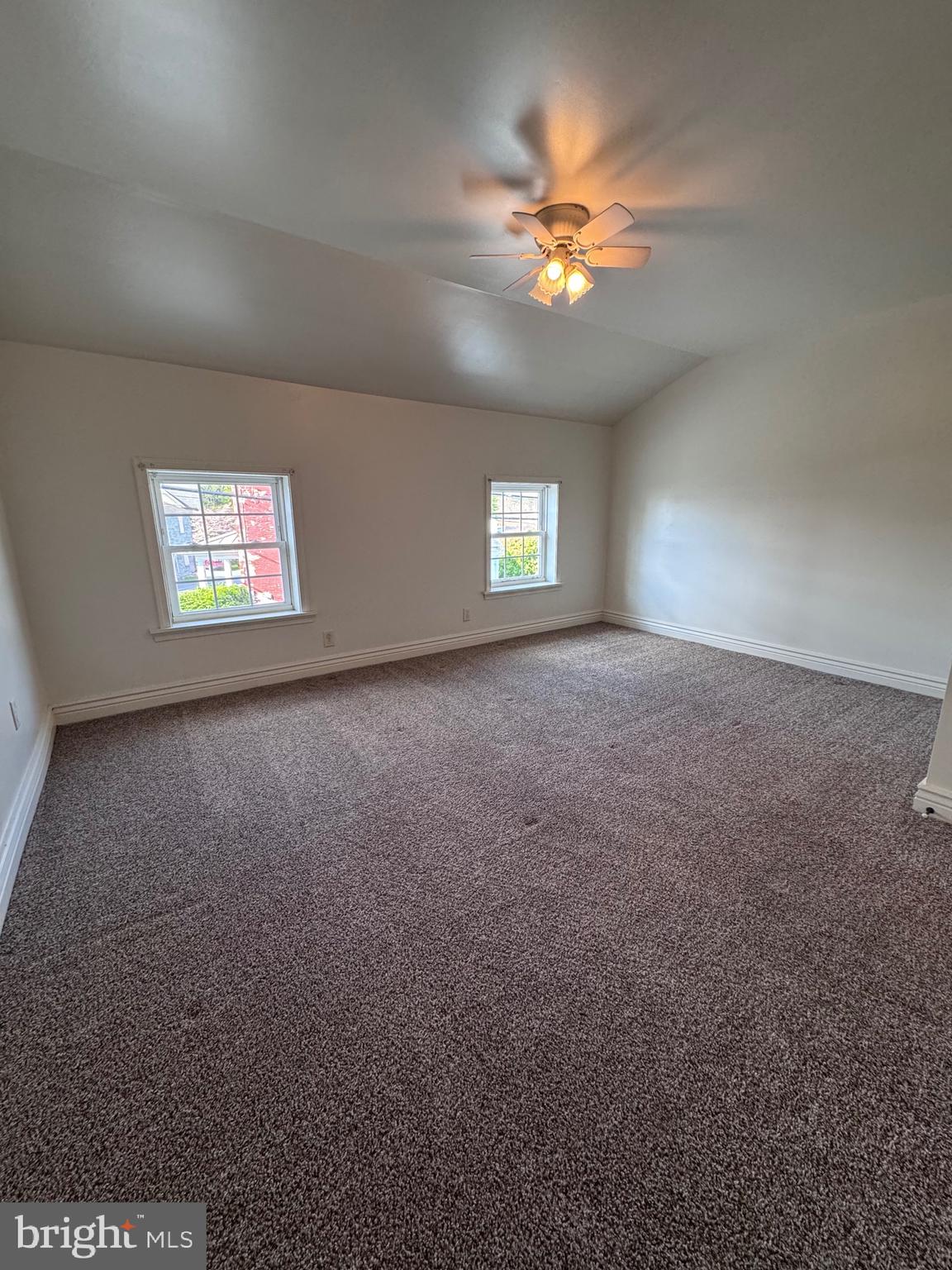 103 Spring Garden Street Leesport, PA 19533 - Photo 9 of 11