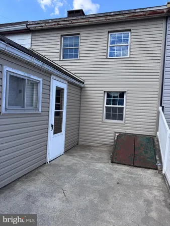 $1,350 | 103 Spring Garden Street, Leesport, PA 19533